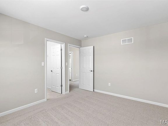 4th image of 2 Hermitage Ii At Bluestem Ests