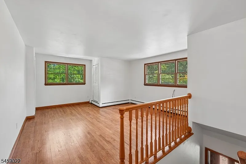 2 bed, 1.0 bath, $2,600 — Photo 4