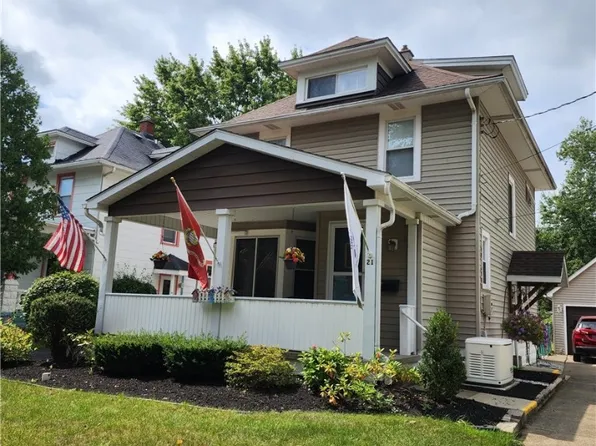 21 Woodlawn Ave, Lancaster, NY 14086