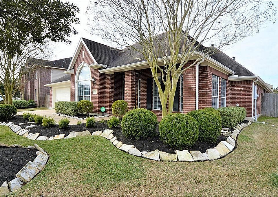 1st image of 6137 Southwell Ln