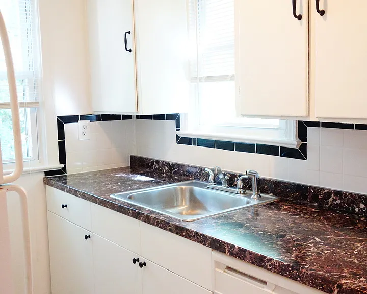8405 Greenwood Ave — Photo 37