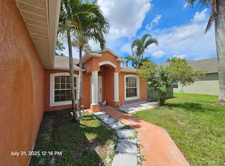 242 SW Janice Ave, Port Saint Lucie, FL 34953