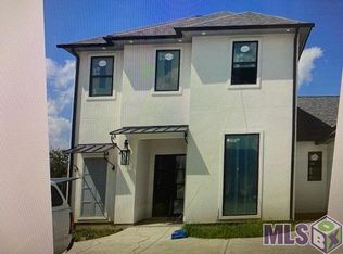 16 Landmark Dr, Baton Rouge, LA 70810
