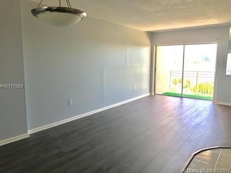 4th image of 400 Kings Point Dr APT 704