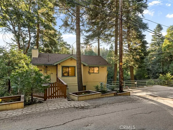 707 Virginia Ct, Lake Arrowhead, CA 92352