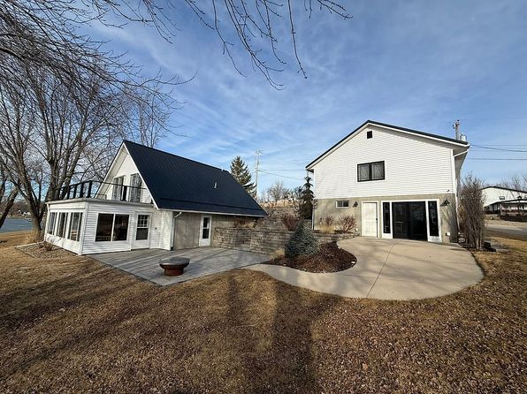 304 Eastside Ln