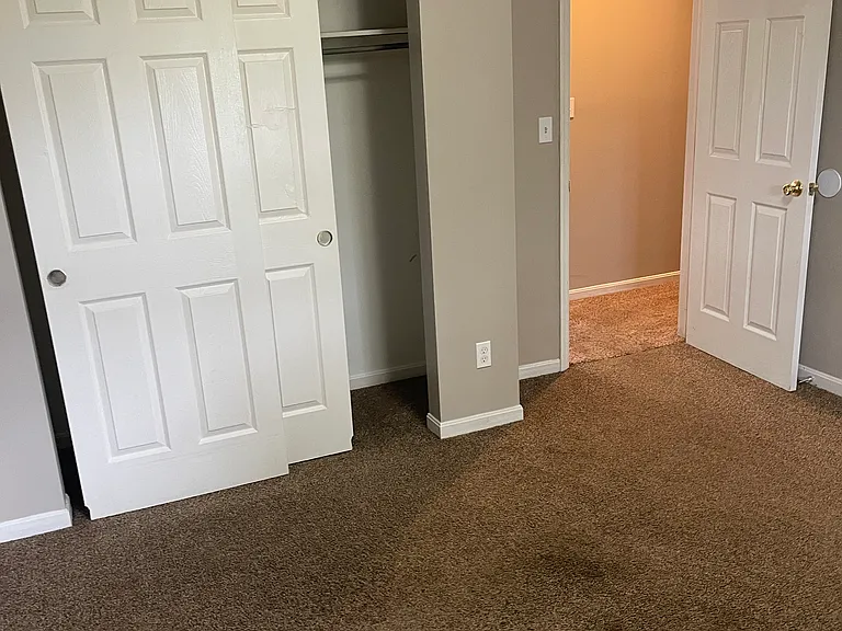 6322 E Miami River Rd #1 — Photo 10