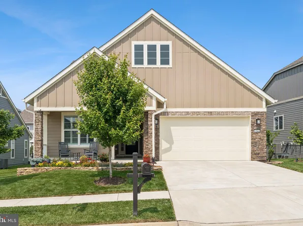 112 Viceroy Way, Lake Frederick, VA 22630