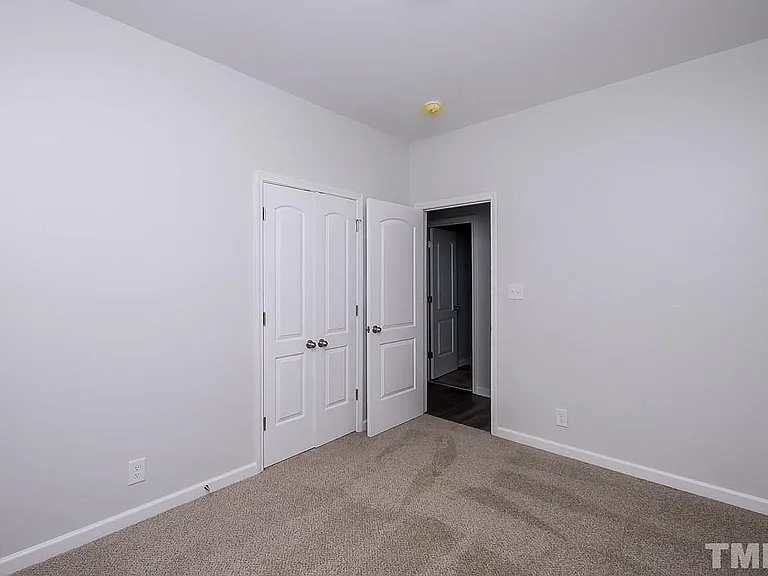 2612 Holloway St — Photo 11