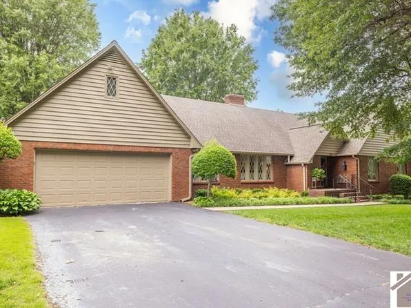 203 Golf Club Ln, Mayfield, KY 42066