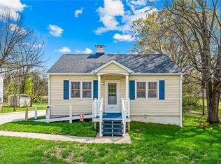 1115 Graham St, Burlington, NC 27217