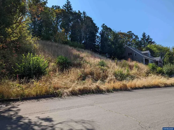 1778 Sunburst Ter NW, Salem, OR 97304