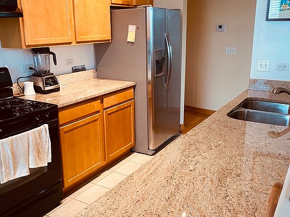 5th image of 343 W Old Town Ct APT 609