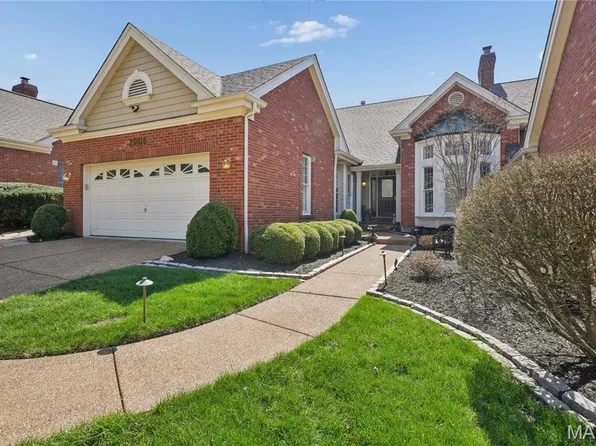 13016 Pembrooke Valley Ct, Saint Louis, MO 63141
