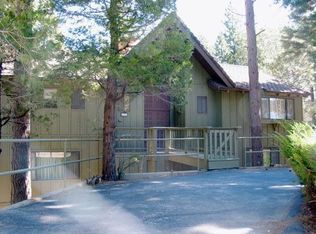 27426 Pinewood Dr, Lake Arrowhead, CA 92352