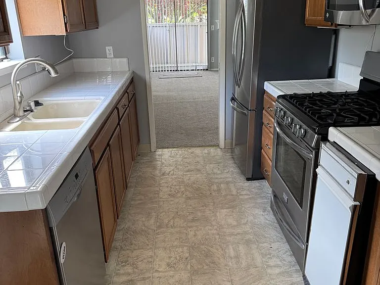 3850 Rio Rd #72 — Photo 19