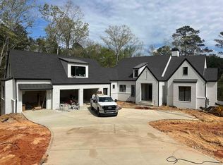 1040 Sunrise Ct, Greensboro, GA