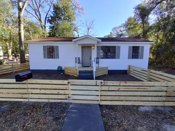 39 McMillan St, Bamberg, SC 29003