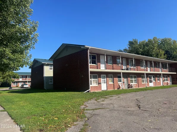 1108-1114-1120 1204th St N #39, Grand Forks, ND 58203