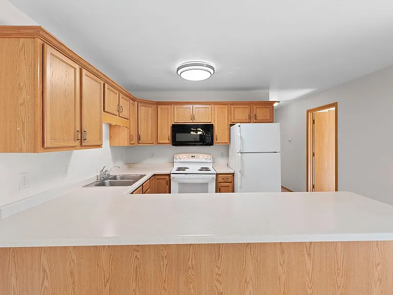 308 Golfview Rd #5 — Photo 3