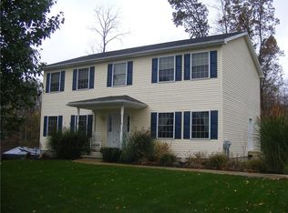 17105 Grange Center Rd, Saegertown, PA 16433