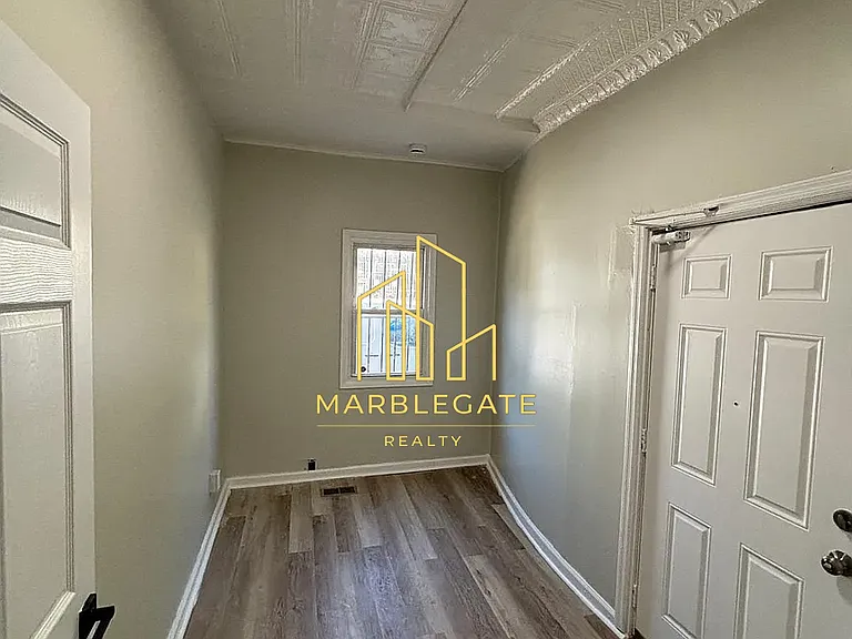 262 Chadwick Ave #11 — Photo 2
