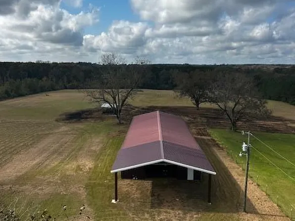 2758 Big Creek Dr SW, Bogue Chitto, MS 39629