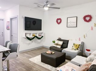 1880 NW 3rd Ave, Gainesville, FL 32603