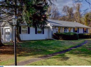 1555 Colonial Dr, Garnet Valley, PA 19060
