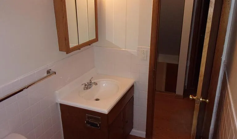 460 Laurel Dr — Photo 7
