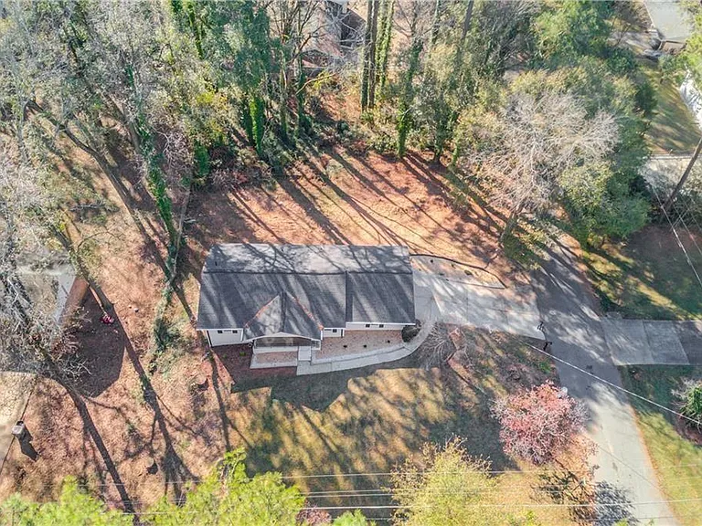 154 Huston Dr — Photo 18