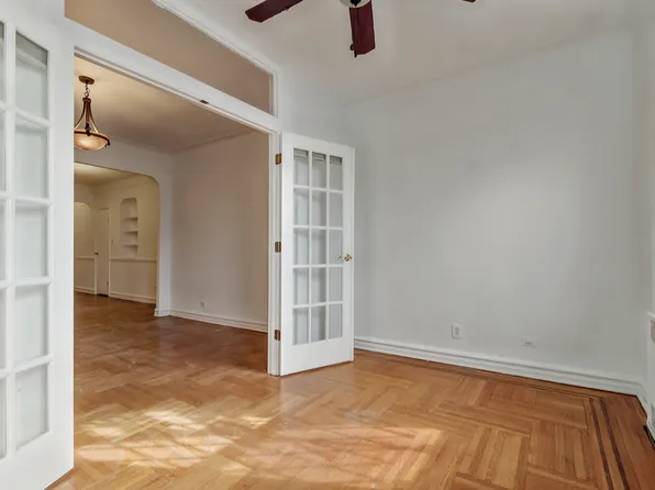 909 East 29th Street image 9 of 15