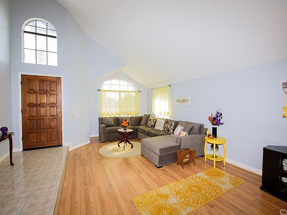4th image of 2893 E Chaparral St