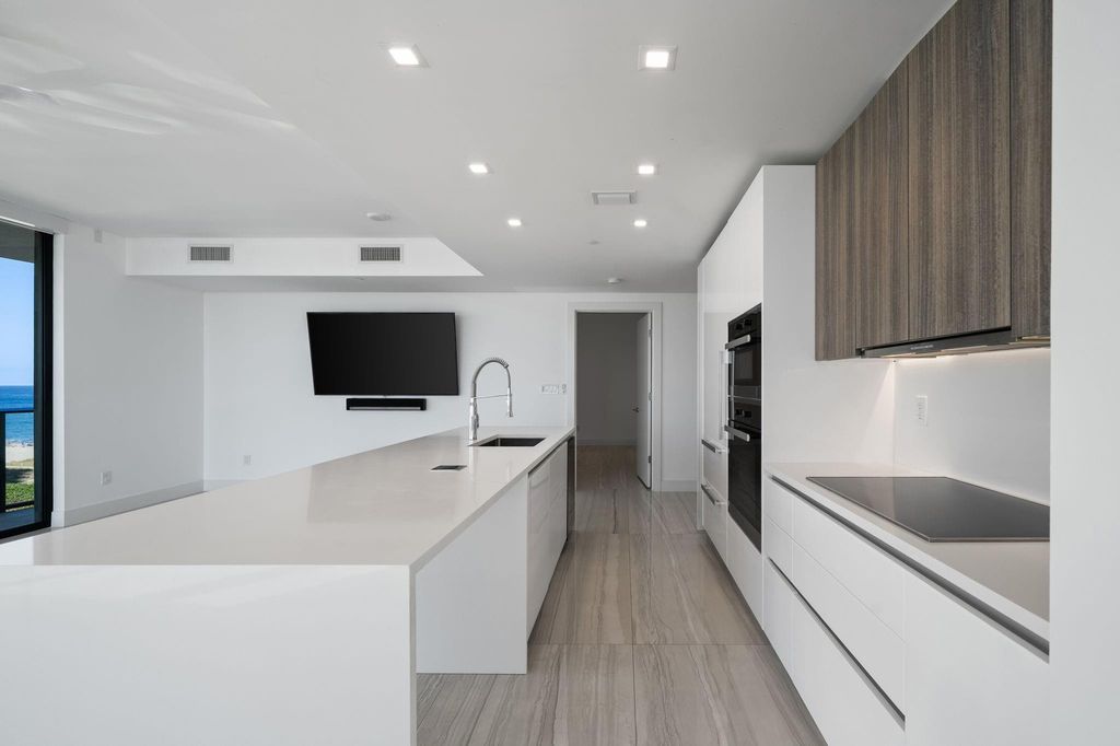 730 N Ocean Boulevard #801, photo 8