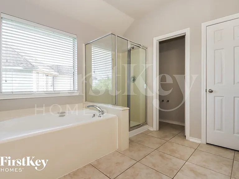 12047 Back Bay Ridge Way — Photo 10