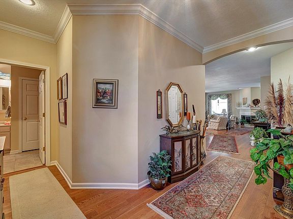 3rd image of 2741 S Silver Creek Dr