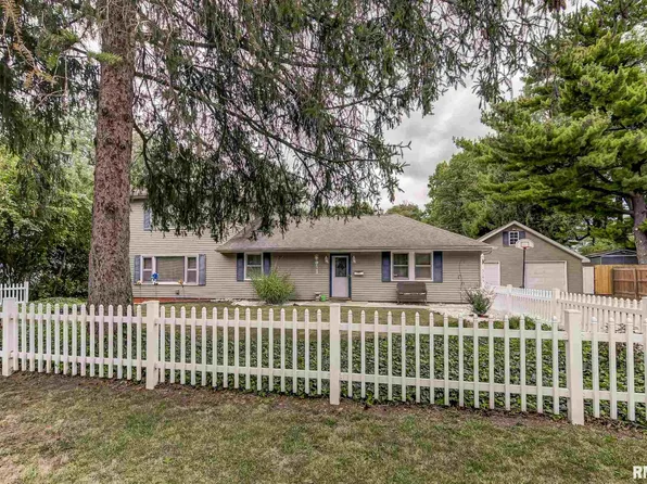 3145 Rita Ave, Springfield, IL 62703