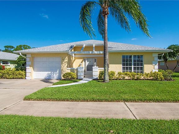 2nd image of 104 Grove Isle Pl