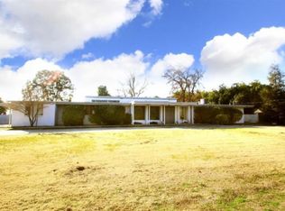 2401 Almond Ave, Sanger, CA