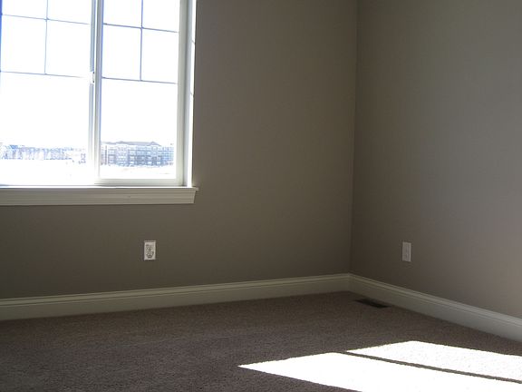 Master Bed room with Vaulted Ceiling