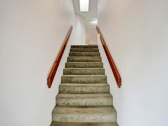 5th image of 3400 Water Oak Drive #1501