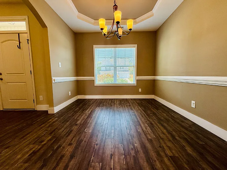 848 Bellingham Way — Photo 5