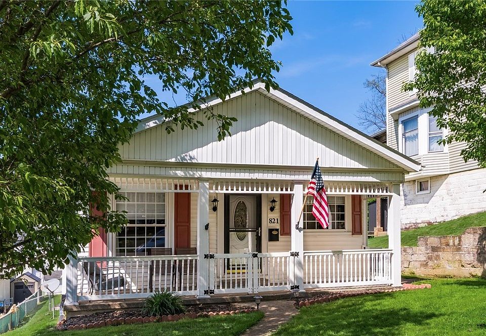 1st image of 821 Stewart Ave