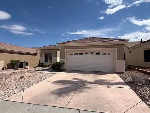 2021 Poppywood Ave Photo 1
