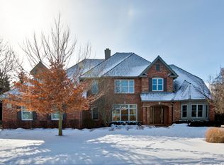 1117 Ashbury Ln, Libertyville, IL