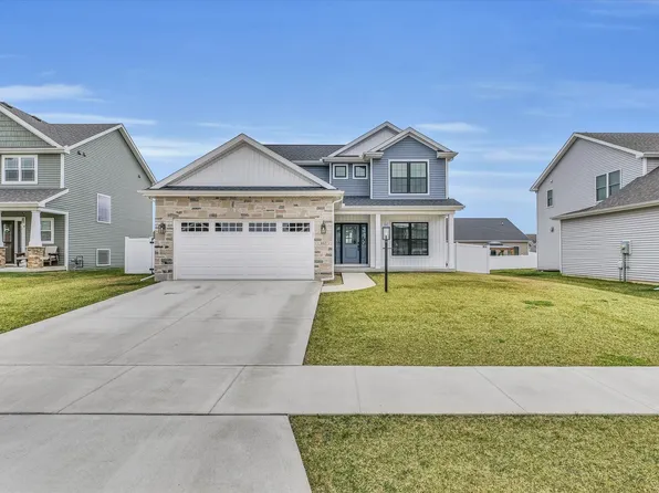 403 Newhaven Ln, Savoy, IL 61874