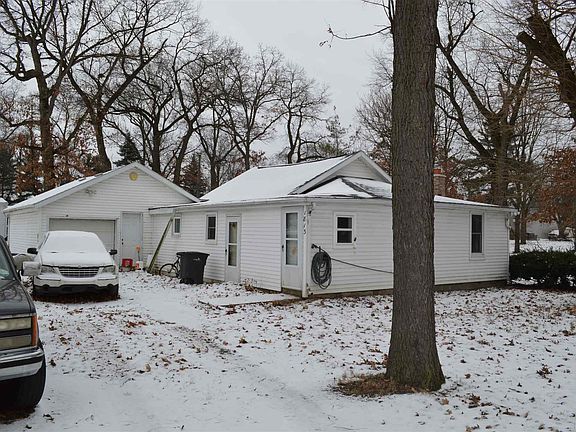 2nd image of 1813 Borneman Ave