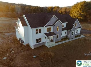 3102 Moyer Rd, Springfield Township, PA 18055