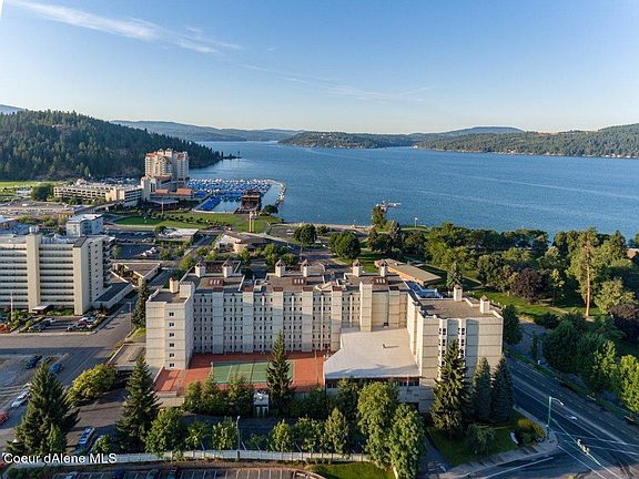 301 N 1st St Apt 305 Coeur D Alene Id 83814 Mls 21-7389 Zillow