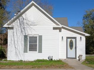 105 E Farmer St, Ozark, MO 65721